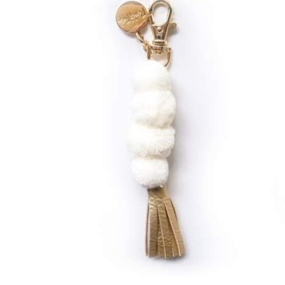 Packed Party The Details Pom Pom Keychain White NWT - Picture 1 of 1